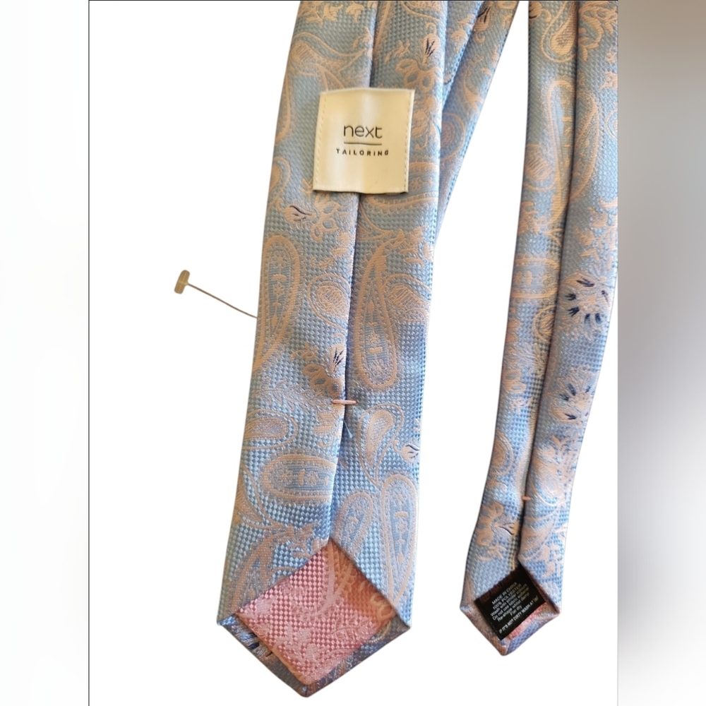 Next Tailoring Blue Paisley Tie With Pink Undertones GORGEOUS